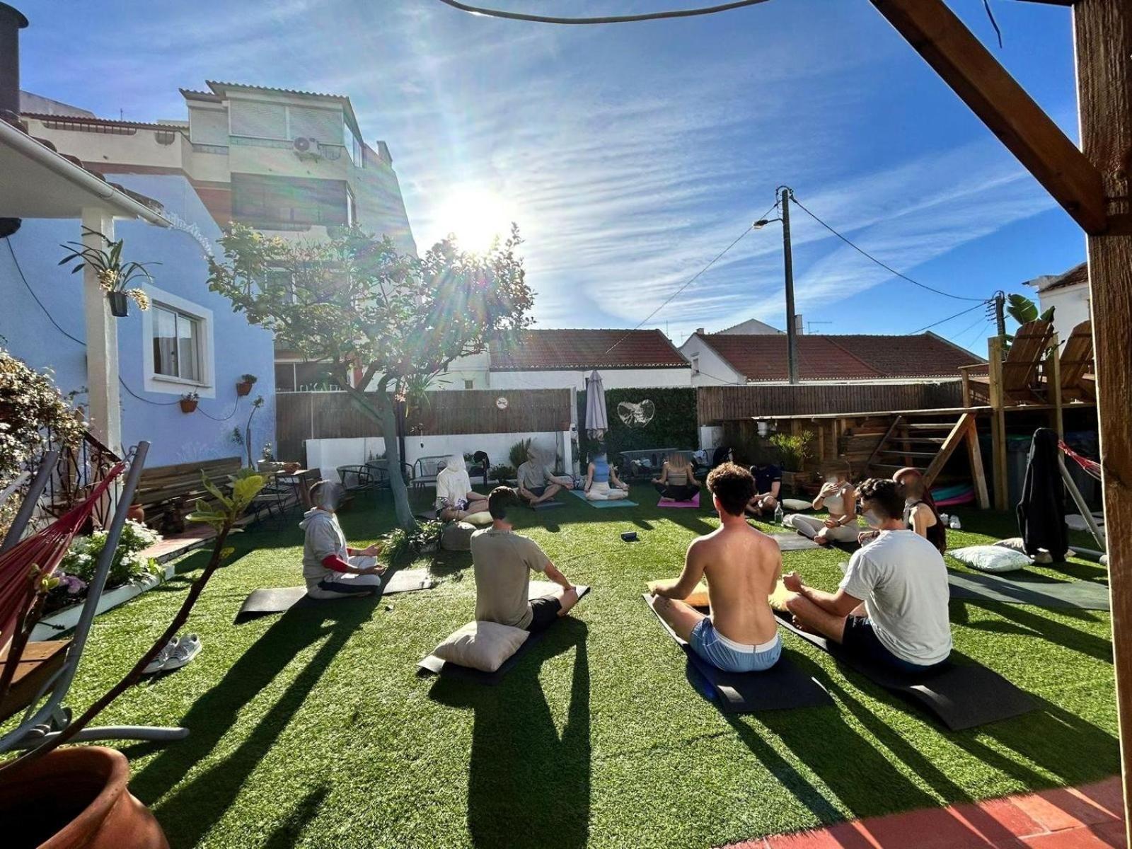 Vila Maria Mix Dorm By Host-Point Costa de Caparica Exterior foto